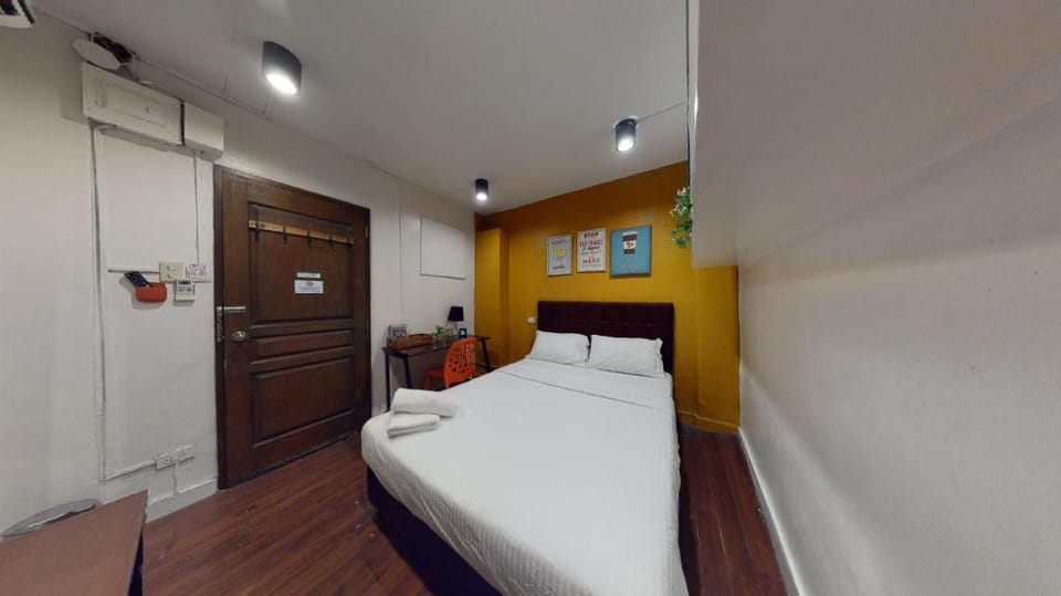 Private Room 06 - Poblacion Makati House Vacation rental in Makati