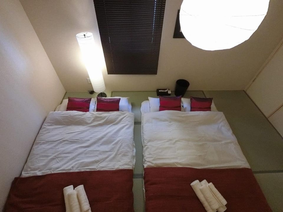 4min Nanba by subway,Close Shinsaibashi,Dotonbori! Vacation rental in Osaka