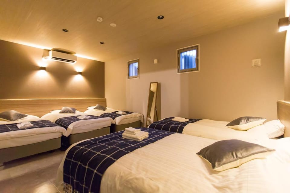 02 Group stay CLASSE New Hostel in Nanba 8p Vacation rental in Osaka