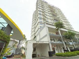 No.1 The Muji @ Puchong IOI MALL Skypod Residences Apartment in Subang Jaya