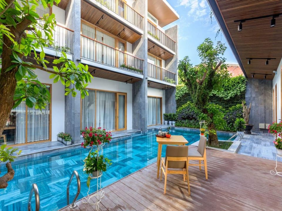 Tam House Villa Hotel Deluxe Room with balcony  Apartment in Da Nang