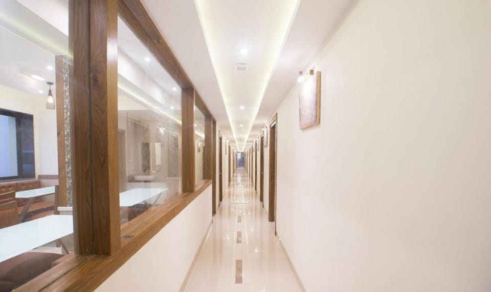 Treebo Amber International Hotel in Mumbai