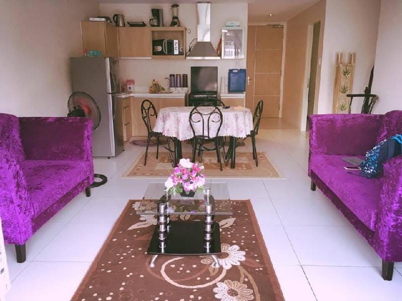 PICO DE LORO COVE CONDOMINIUM 2BR 03  Apartment in Nasugbu