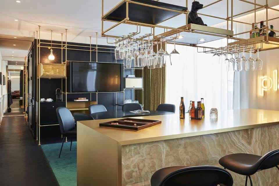 Roomers Munich, Autograph Collection by Marriott Hotel in Munich
