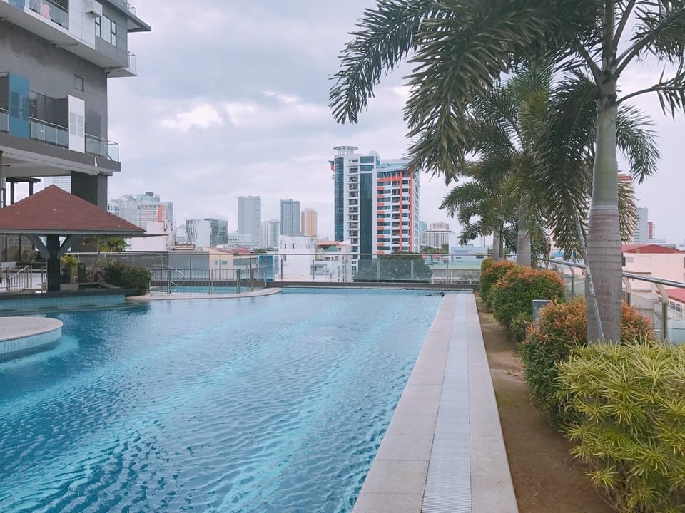 Malate Bayview Mansion Sea View 1 Bedroom Apartment in Manila City
