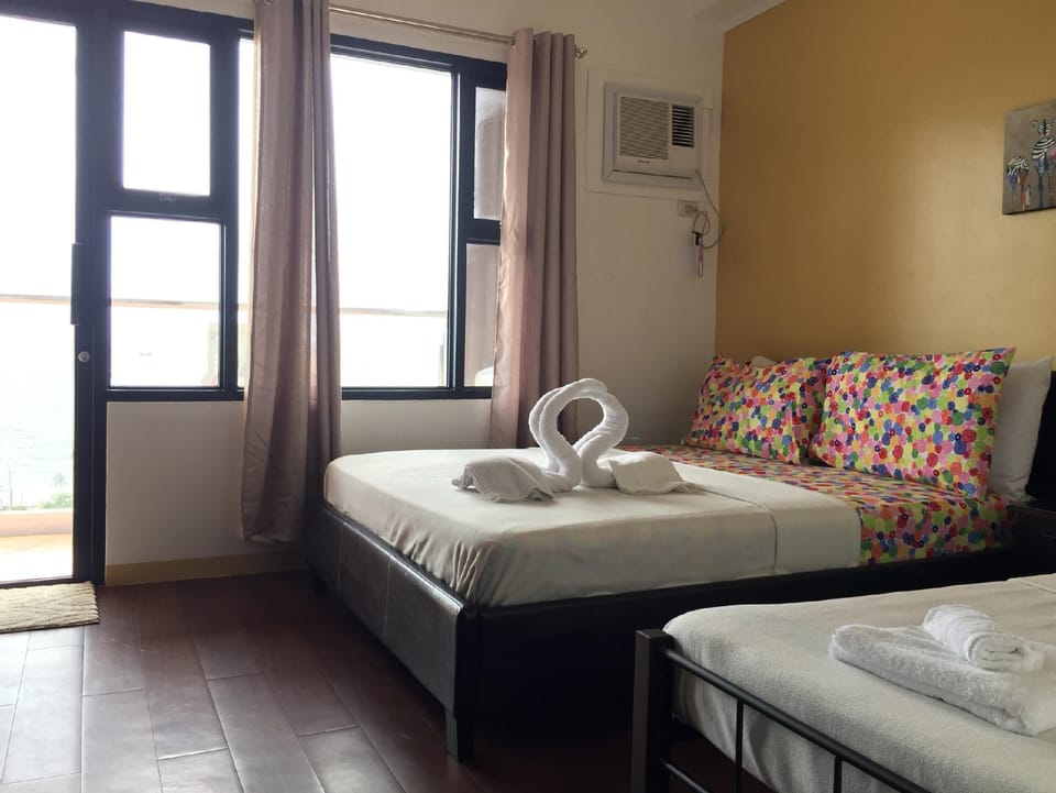 Malate Bayview Mansion Sea View 1 Bedroom Apartment in Manila City