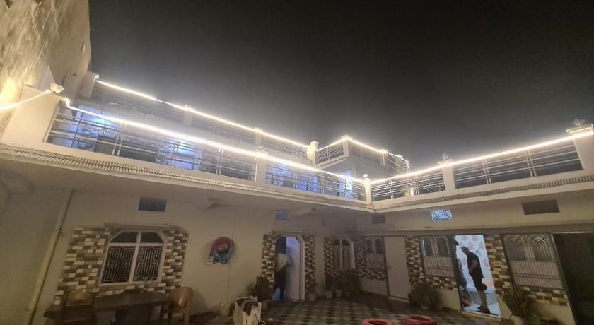 MOHIT PAYING GUEST HOUSE Hotel in Varanasi