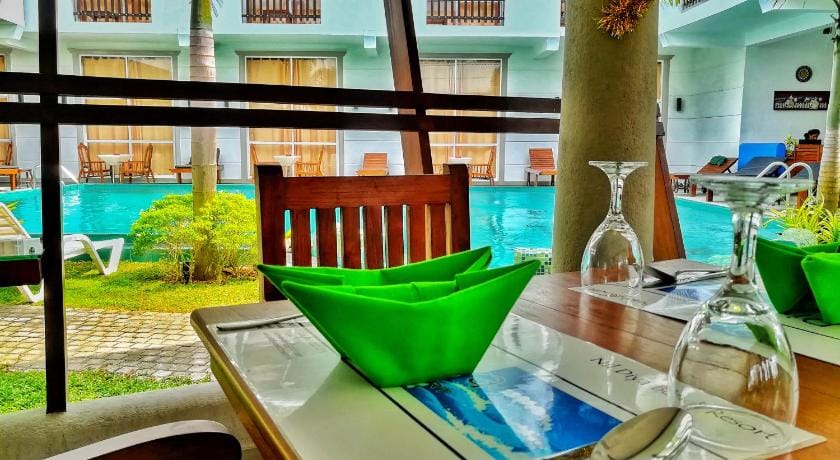 Nil Diya Beach Resort Hotel in Southern Province