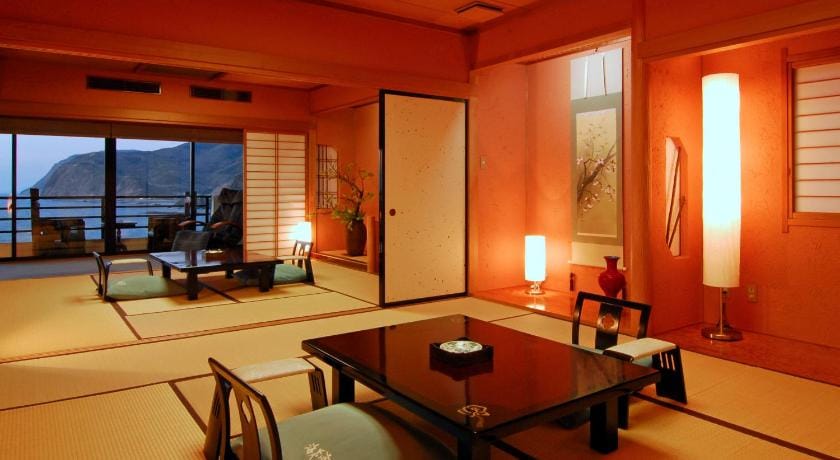 Shin Kaikatei Izumi Hot Spring Ryokan Ryokan in Shizuoka Prefecture