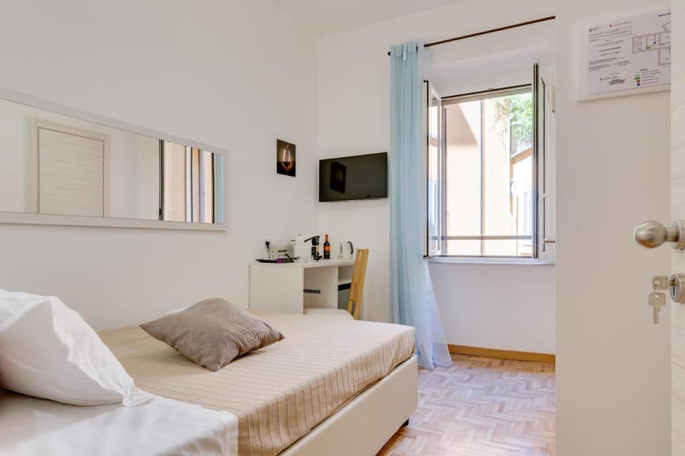 Dolce Luxury Rooms Bed and Breakfast in Rome