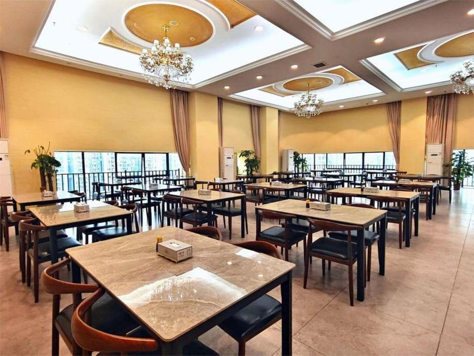 Vienna International Hotel Guangzhou Science City Hotel in Guangzhou