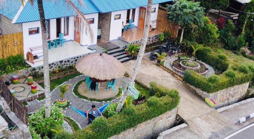 Mahoni Guest House Bed and Breakfast in Indonesia