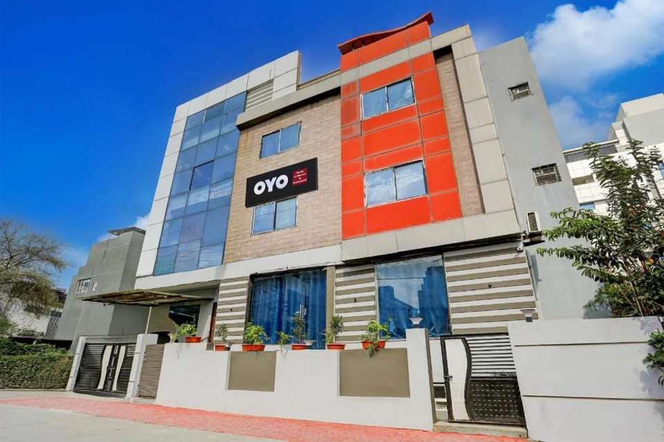 Hotel O La Banian Hotel & Restaurant Hotel in India