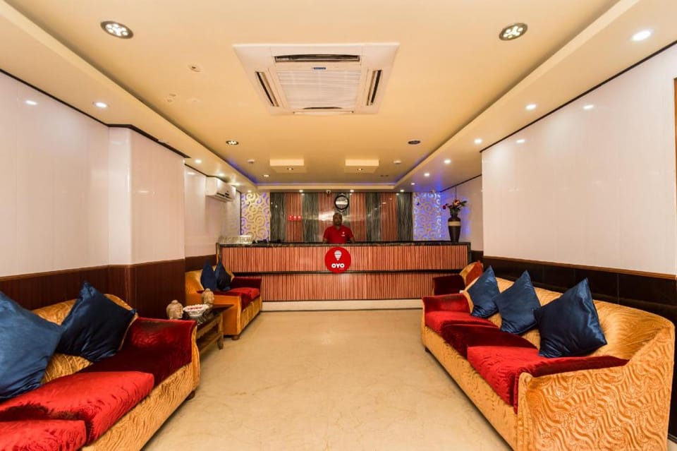 Super Collection O Radha Kanhaiya Hotel in Kolkata