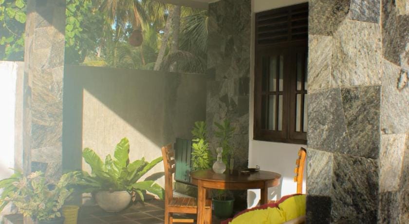 The Mango Leaf Bed and Breakfast in Southern Province