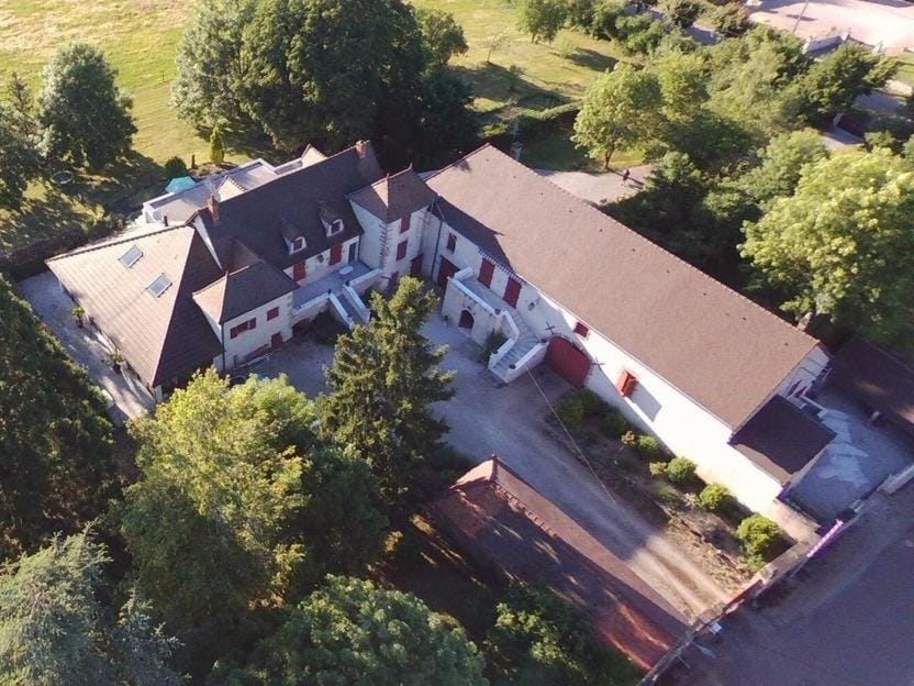 La Conciergerie du Manoir Vacation rental in Bourgogne-Franche-Comté
