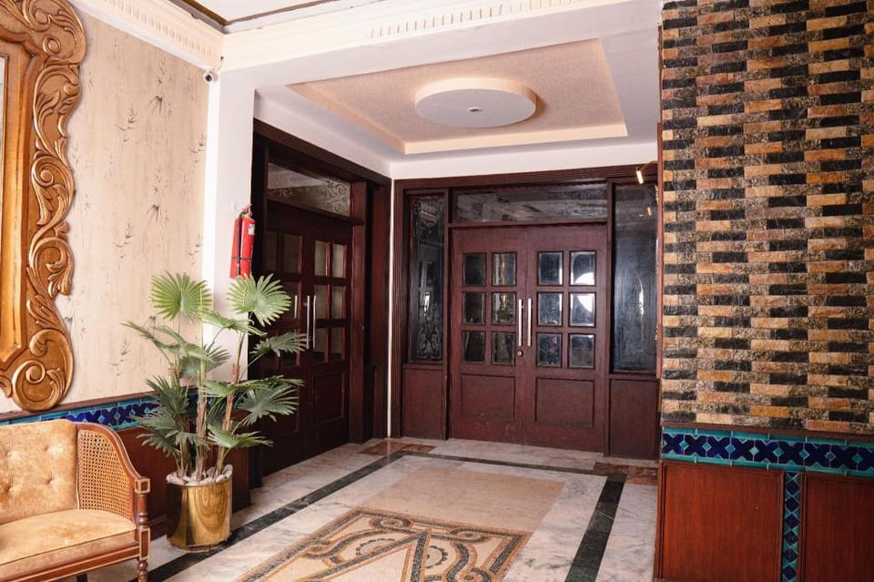 Hotel Mayfair Hotel in Lahore