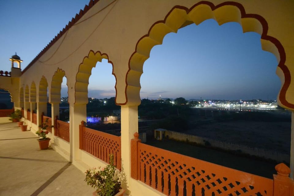 Moti Mahal - A Heritage Haveli Hotel in Rajasthan