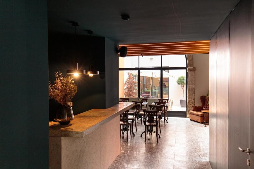Dear Lisbon - Gallery House Bed and Breakfast in Lisbon