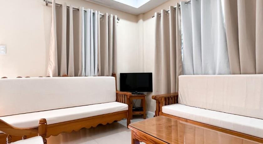 Cozy Millenium House Hotel in Baguio