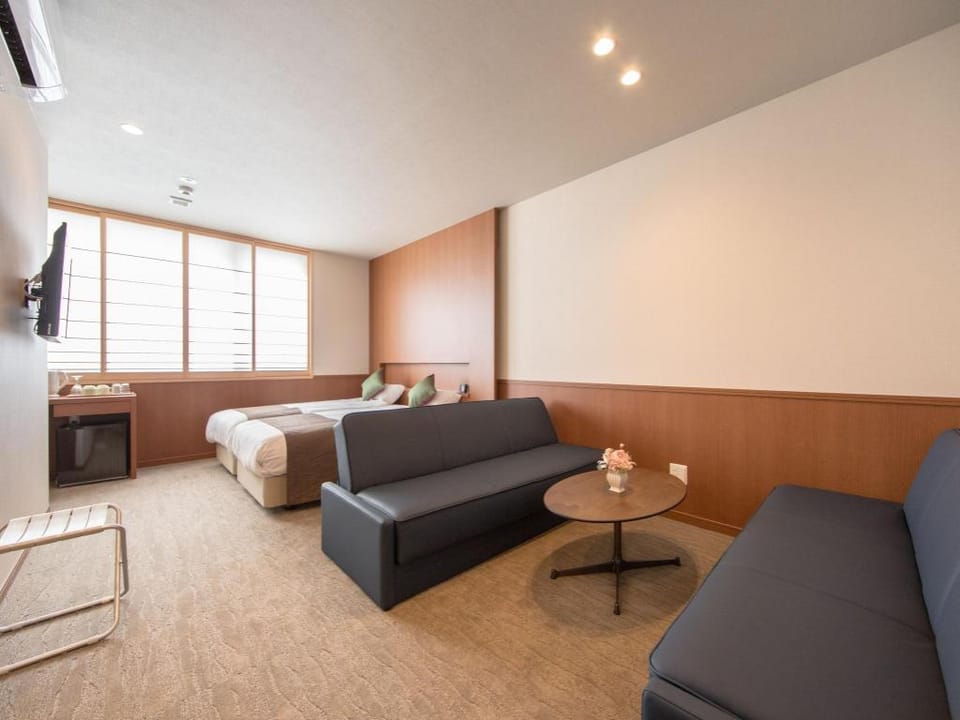 Number 6 Nijo Apartment in Kyoto