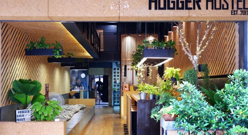 Hugger Guest House Bed and Breakfast in Wichit