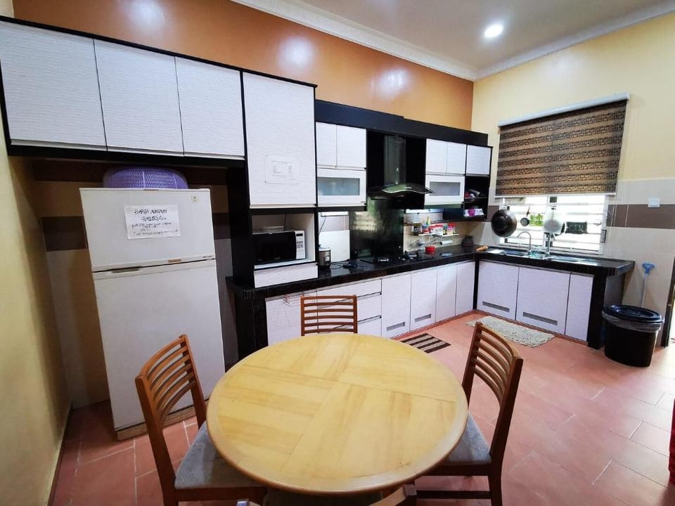 Amera Homestay Vacation rental in Terengganu, Malaysia
