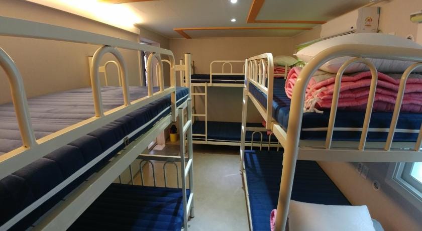 Bomgoro Guesthouse Bed and Breakfast in Daegu