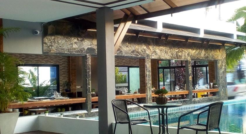 Billabong Hotel And Cafe Hotel in Ban Tai