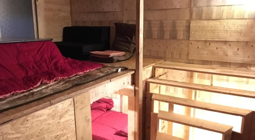 ILA hakushu guest house Bed and Breakfast in Nagano Prefecture