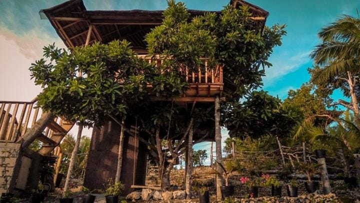Kamp Aninipot Campground/ 
RV Resort in Siquijor