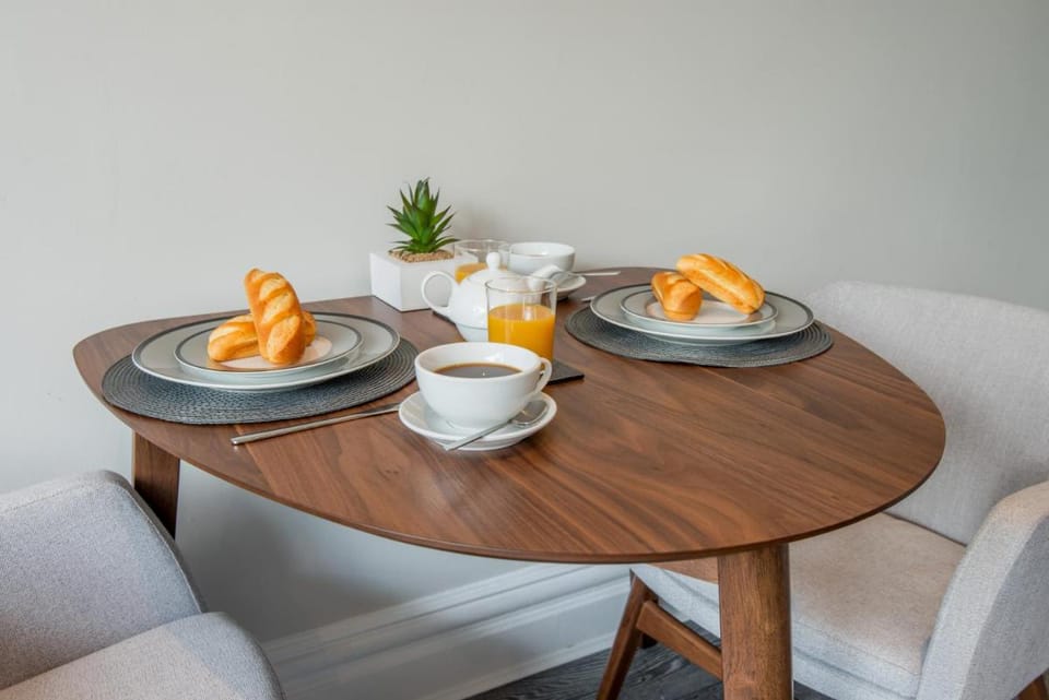M-Hotels Studios & Apartments Free Parking Apartment in London Borough of Camden