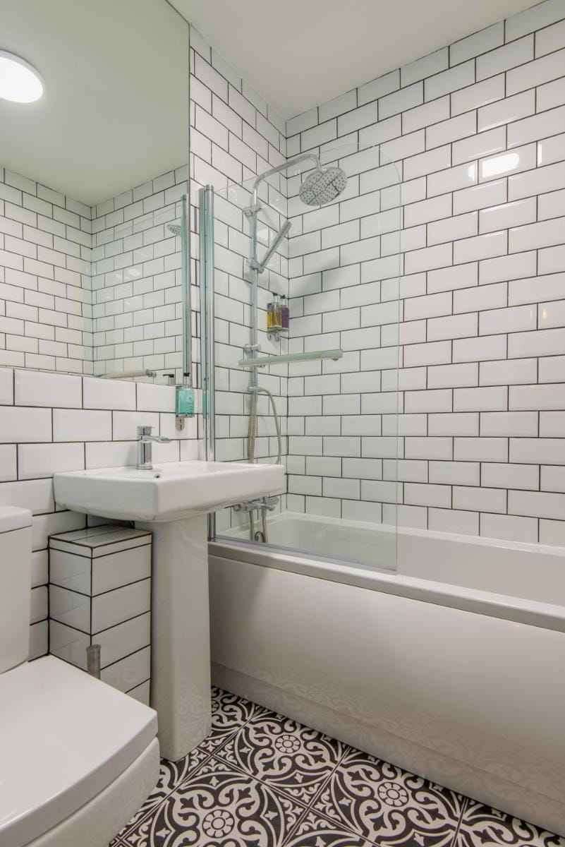 M-Hotels Studios & Apartments Free Parking Apartment in London Borough of Camden