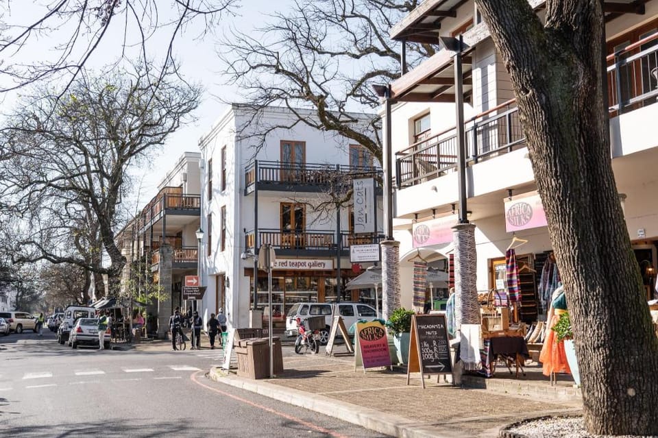 Avemore Eikehof No 23 with backup power Apartment in Stellenbosch