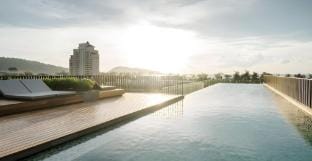 The Deck Condo Patong by VIP Apartment in Patong