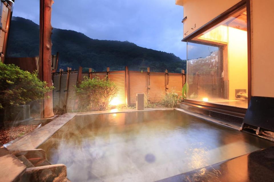 MICASA (Minakami Hot Spring Ryokan) Hotel in Japan