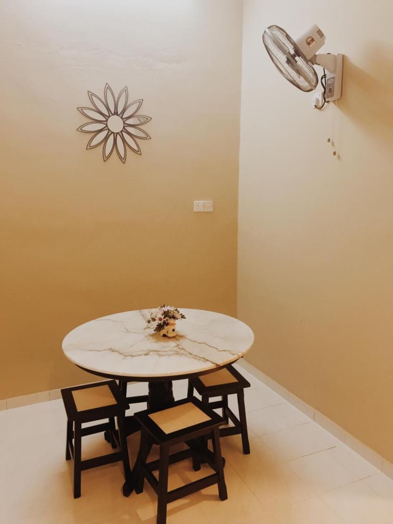 Entire House. Near waterfront.[Dhaliwal Homestay] Vacation rental in Port Dickson
