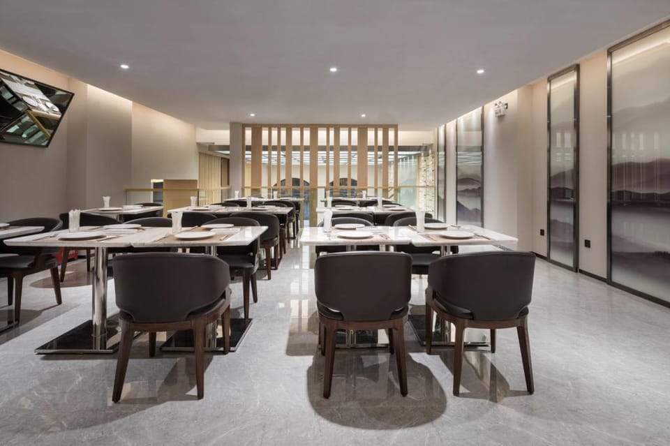 Bangkok  One Hotel - Shenzhen Dalang Commercial Center Hotel in Shenzhen
