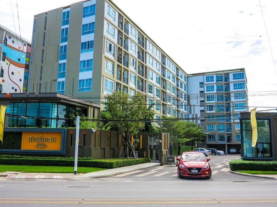 IM291 Hua Hin Beach Market Hua Hin Condo  Apartment in Nong Kae
