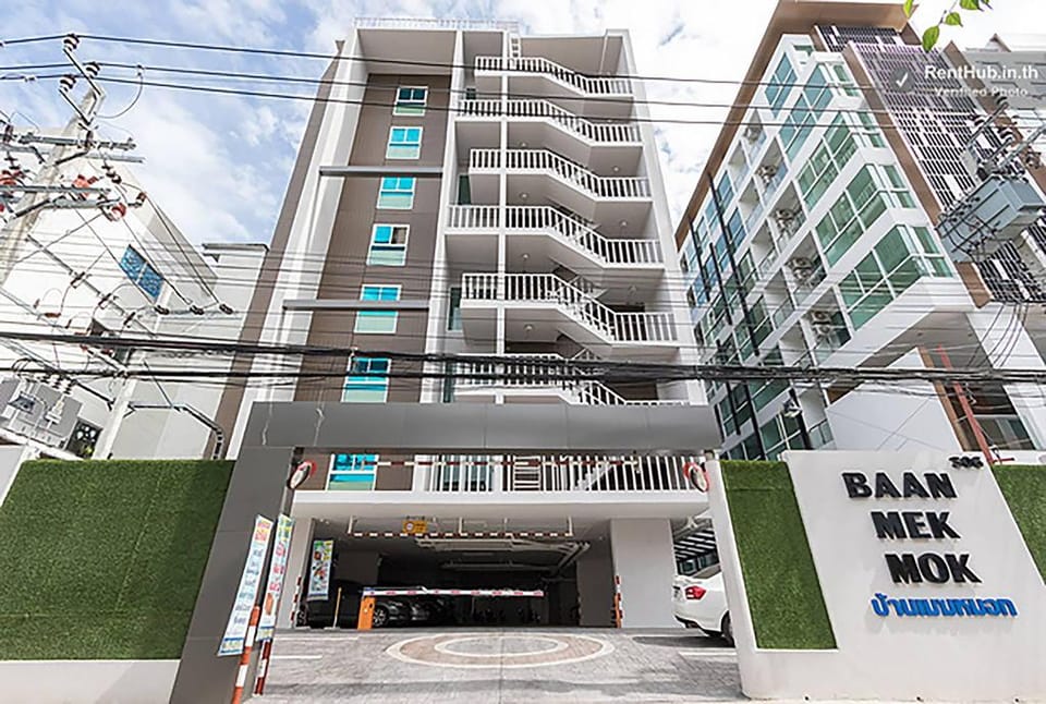 Baan mek mok Apartment in Bangkok