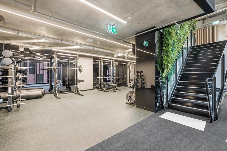 Executive 1 Bedroom Apartment with Balcony Apartment in Southbank