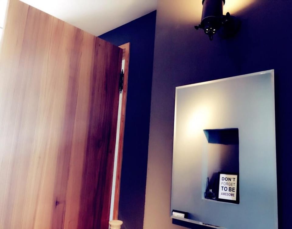 Inner Place 3F Double Room Vacation rental in Kaohsiung
