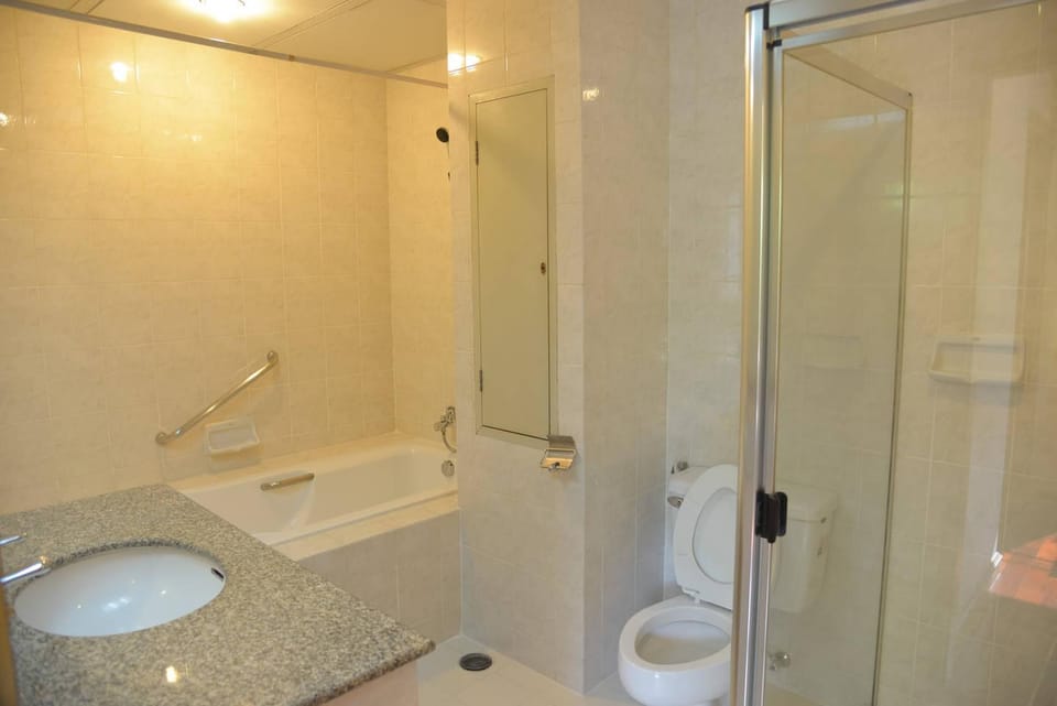 Private Condo in Hippest Area 1 bedroom Apartment in Bangkok