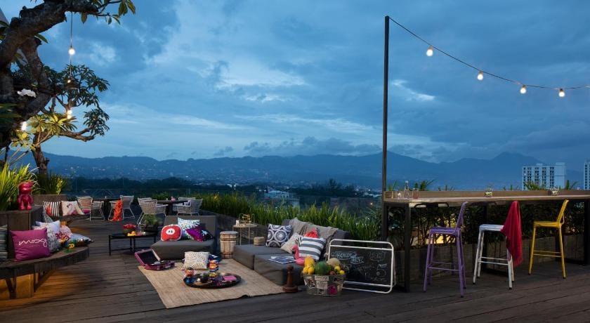 Moxy by Marriott Bandung Hotel in Bandung