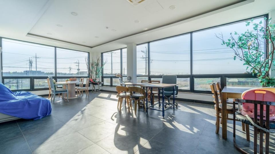Jeju Byeoleuldameunbaramarae Pension Bed and Breakfast in South Korea
