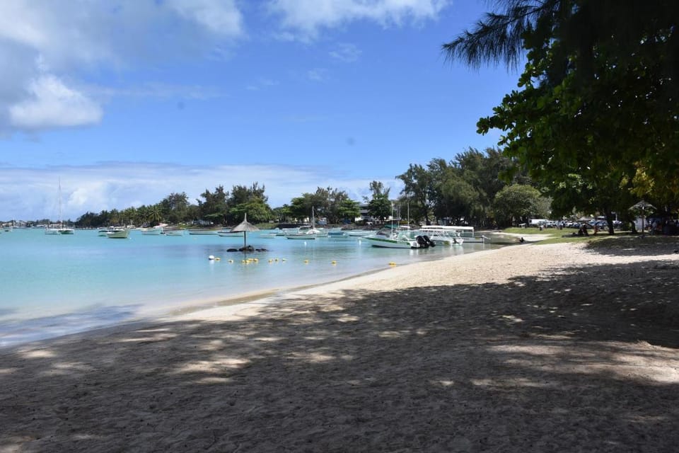 Ocean Lake Tourist Residence Apartment in Grand Baie