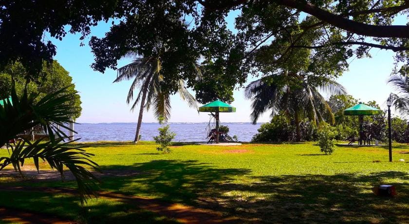 Nico Lagoon Hotel Hotel in Negombo