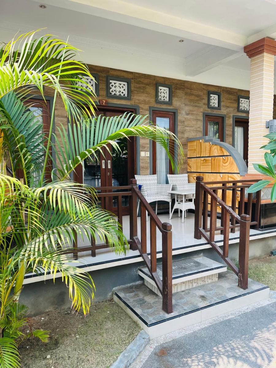 Kastapar Bridge Lembongan Bed and Breakfast in Nusapenida