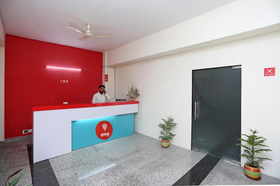 Hotel O Terrene Empire Hotel in Noida