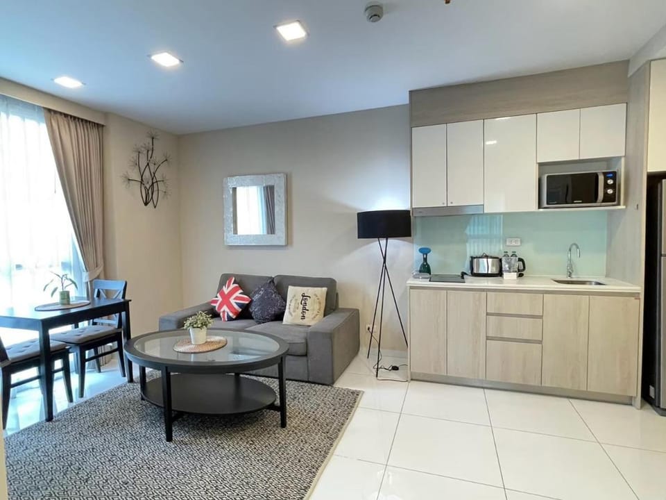 The Cloud Condominium-Cosy Beach Pattaya Apartment in Pattaya City